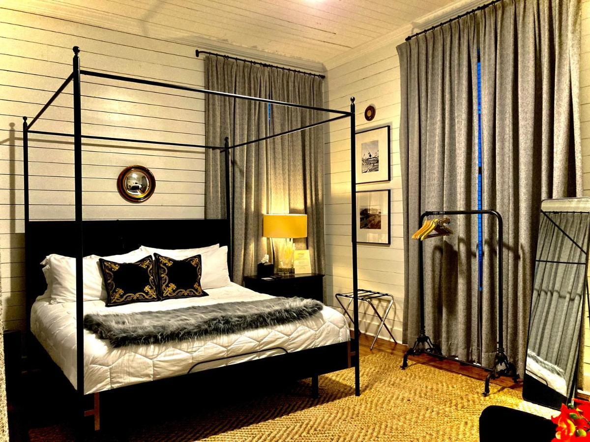 Coppersmith Inn Bed And Breakfast 加尔维斯敦 外观 照片