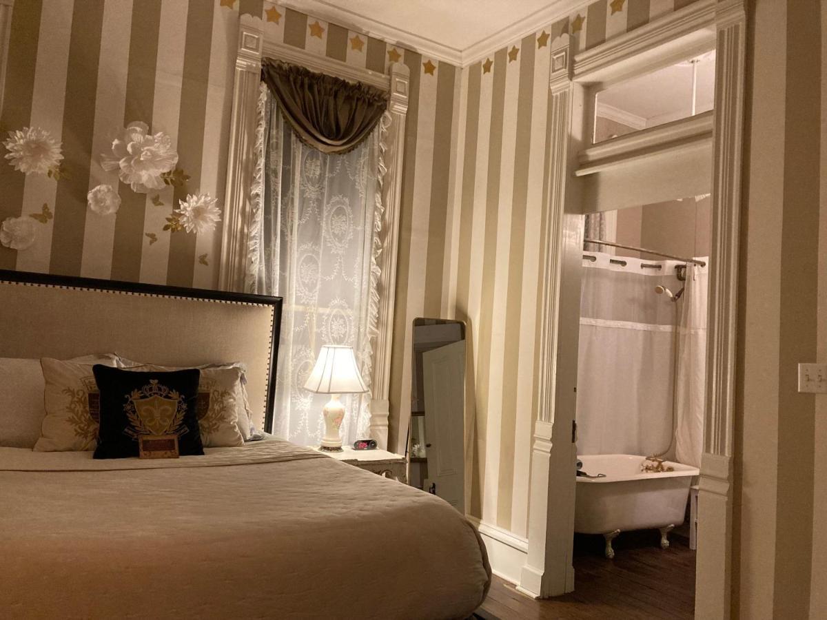 Coppersmith Inn Bed And Breakfast 加尔维斯敦 外观 照片