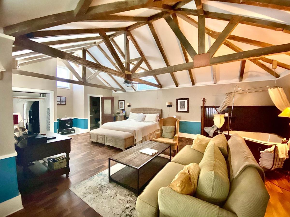 Coppersmith Inn Bed And Breakfast 加尔维斯敦 外观 照片